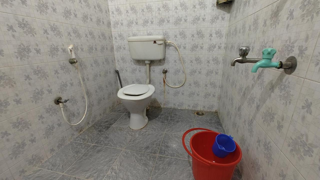 Hotel Greenland Thiruvananthapuram Buitenkant foto
