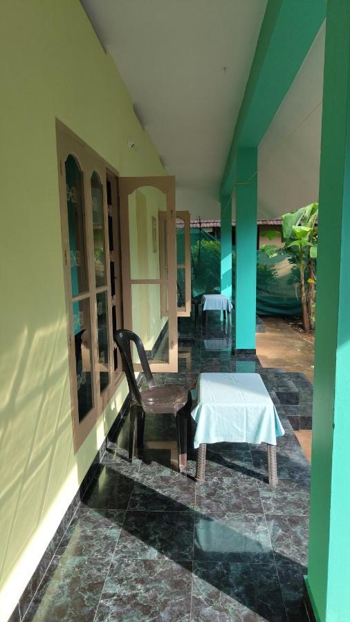 Hotel Greenland Thiruvananthapuram Buitenkant foto