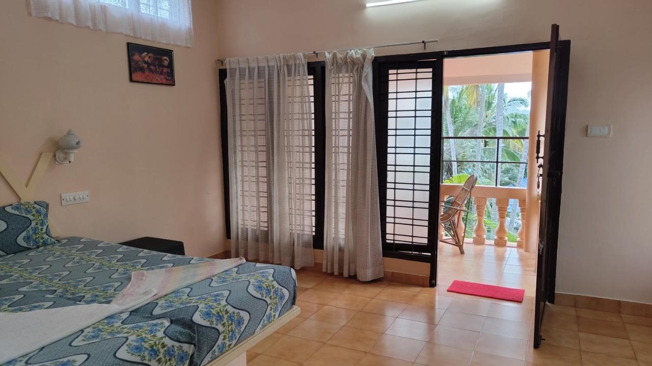 Hotel Greenland Thiruvananthapuram Kamer foto